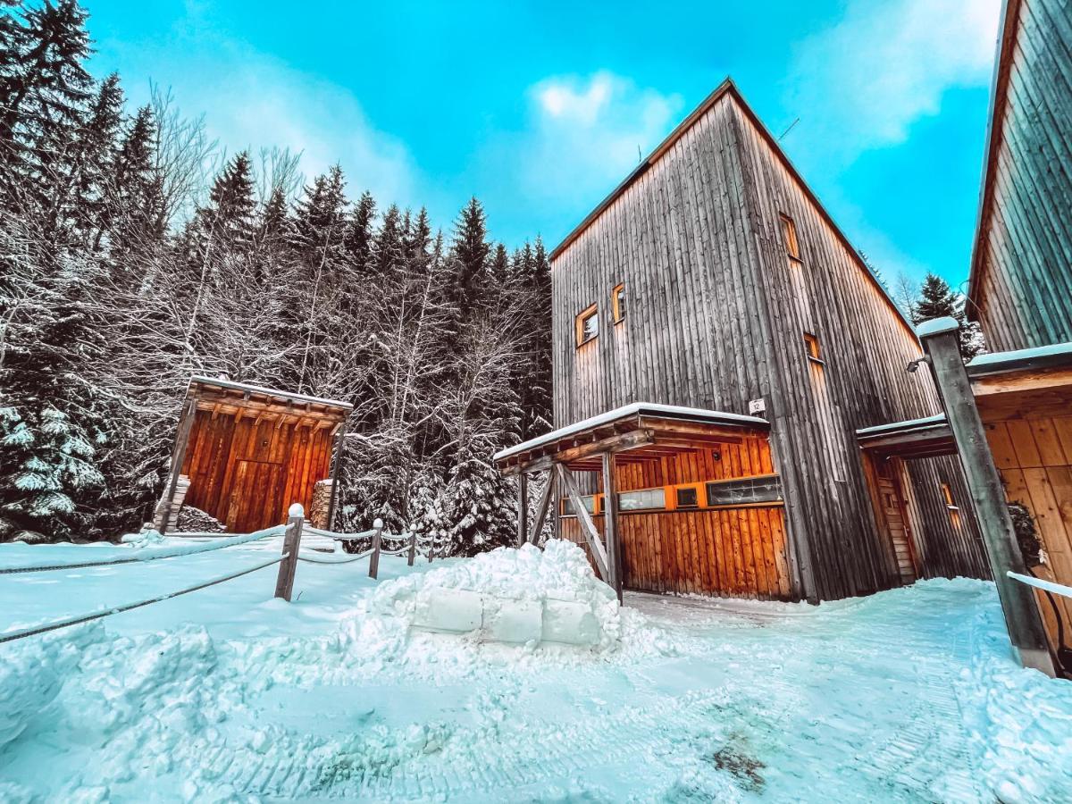 Naturepark Resort ハルラホフ エクステリア 写真